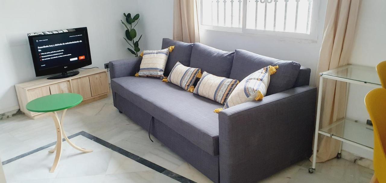Apartamentos La Libertad Estepona Ngoại thất bức ảnh