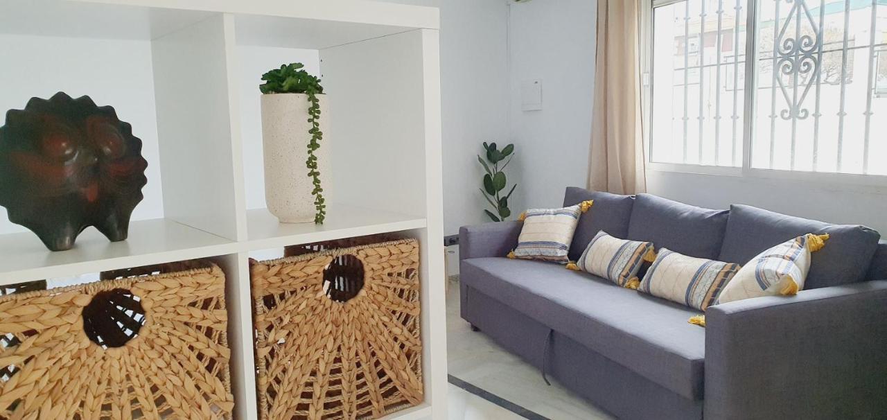 Apartamentos La Libertad Estepona Ngoại thất bức ảnh
